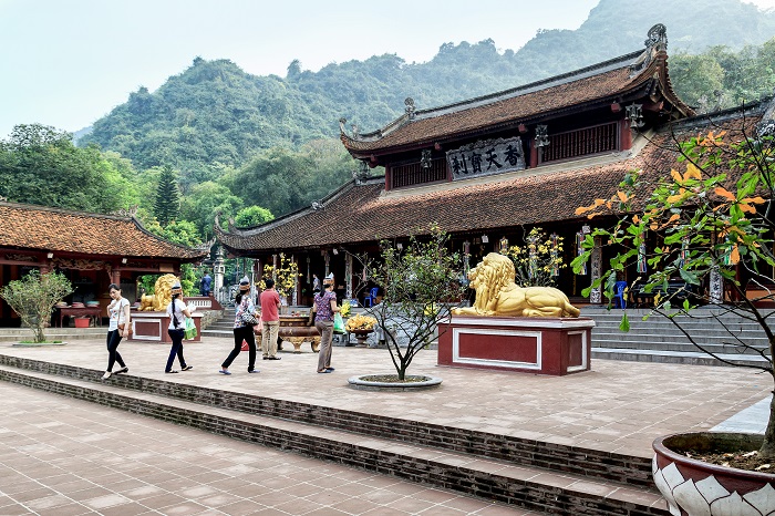 Huong Pagoda